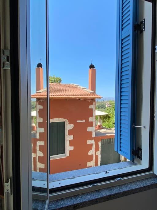Yioklima - Renovated Neoclassical House With Two Bedrooms Vamos Luaran gambar